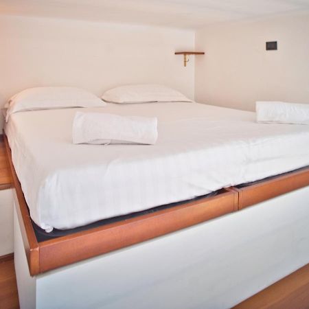 Medusa Apartment - Monolocale Centro ฟีนาเลลีกูเร ภายนอก รูปภาพ